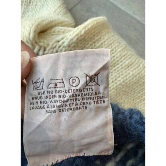 Stobi Nordic Sweater Blue Cream Iceland Pure Wool Chunky Knit Denmark Sz Medium - Picture 7 of 14